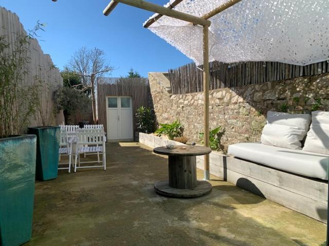 Du Mann Petite Maison Jardin A 100M Du Port De Vannes Avec Parking Ngoại thất bức ảnh